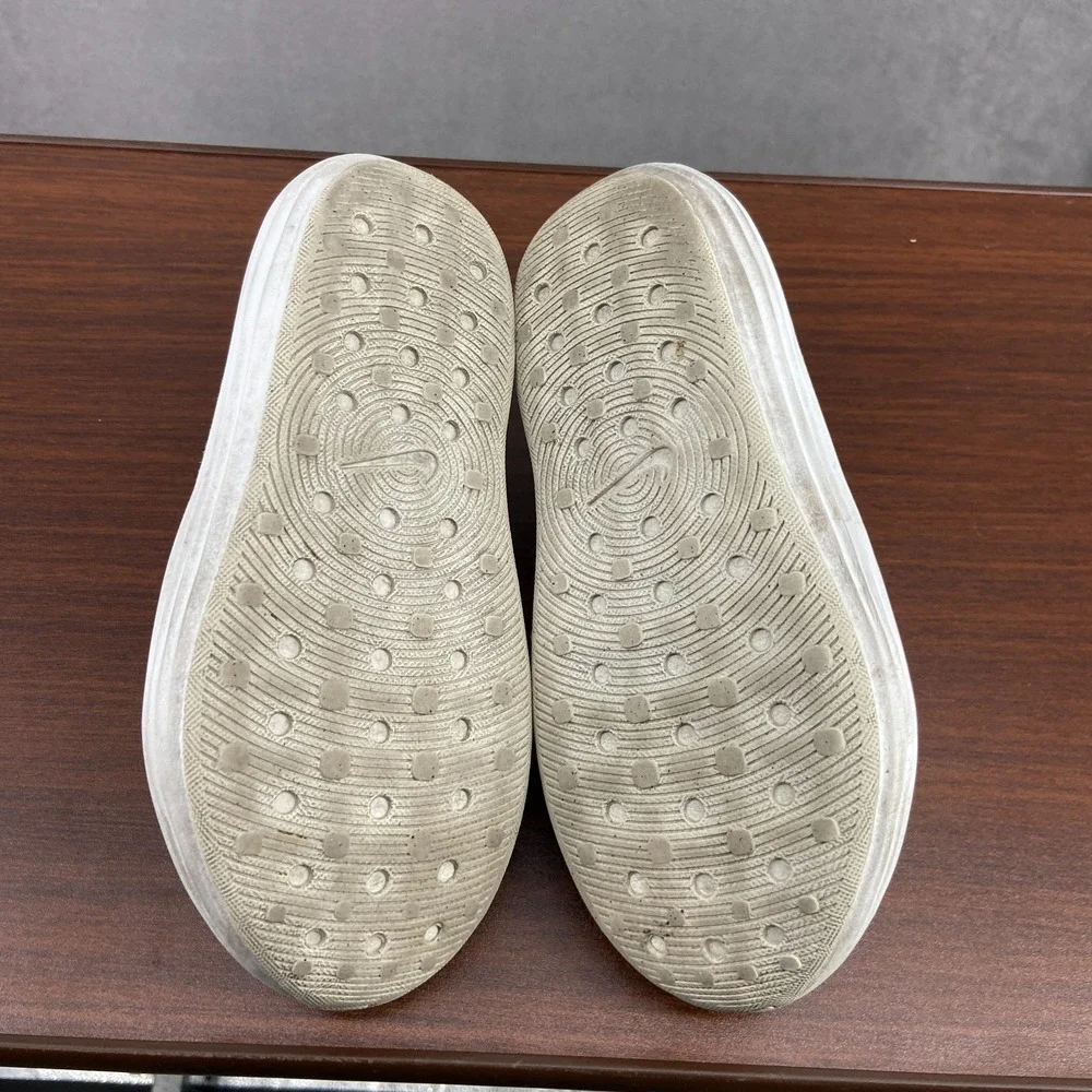 Nike ReactX Rejuven8 Unisex M7/W8 Shoes Spruce Aura Light Silver Slip On Sandal
